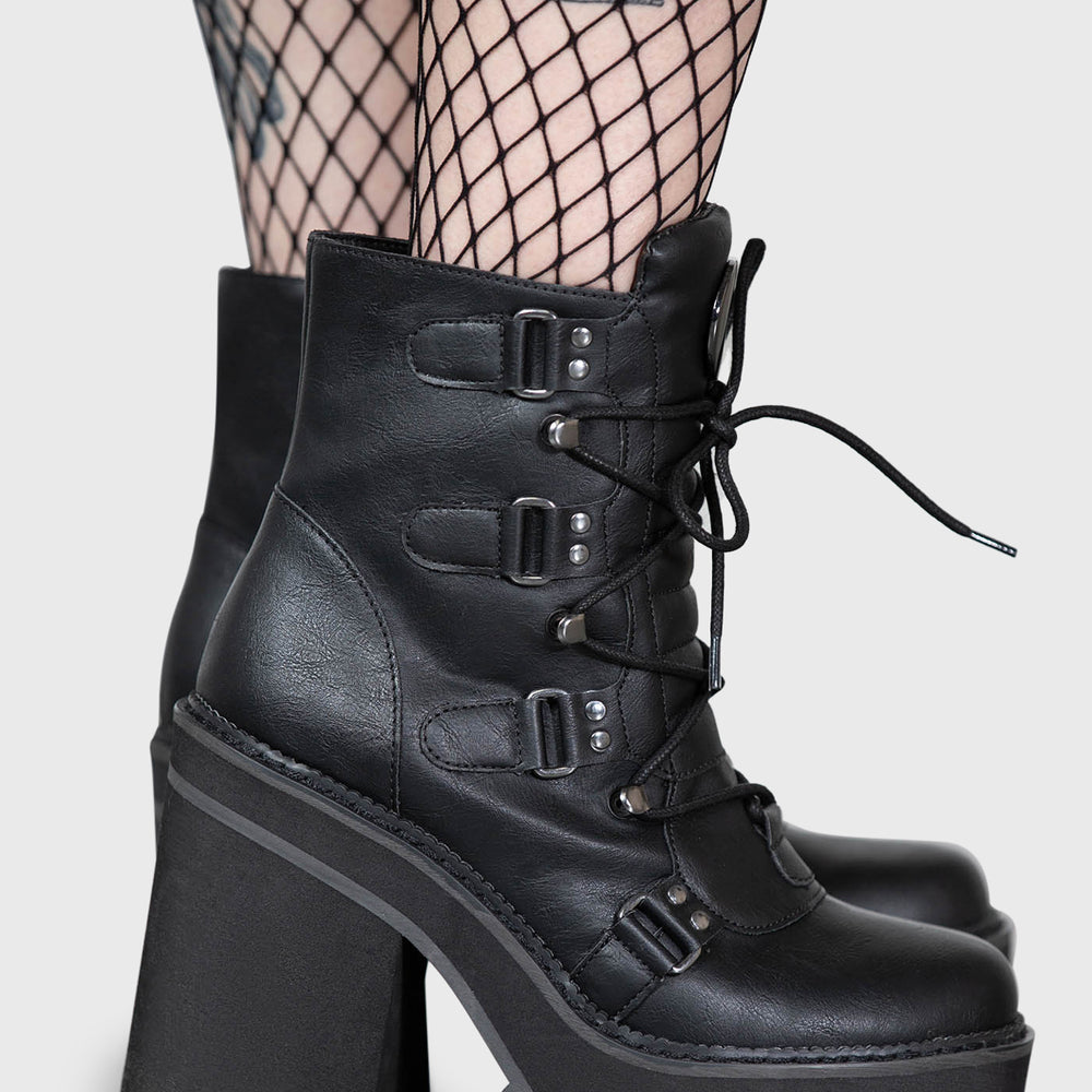 BROOM-RIDER-BOOTS-