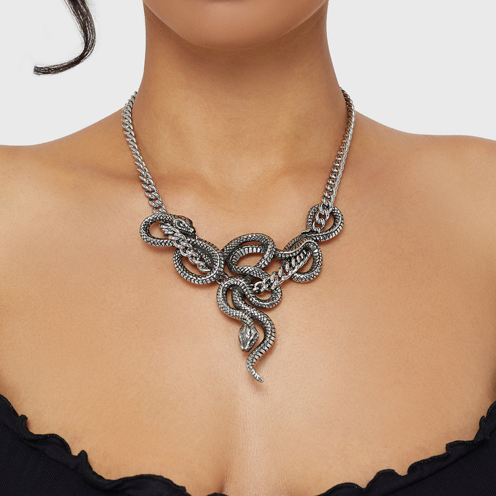 Midnight Venom Necklace ‐ KILLSTAR