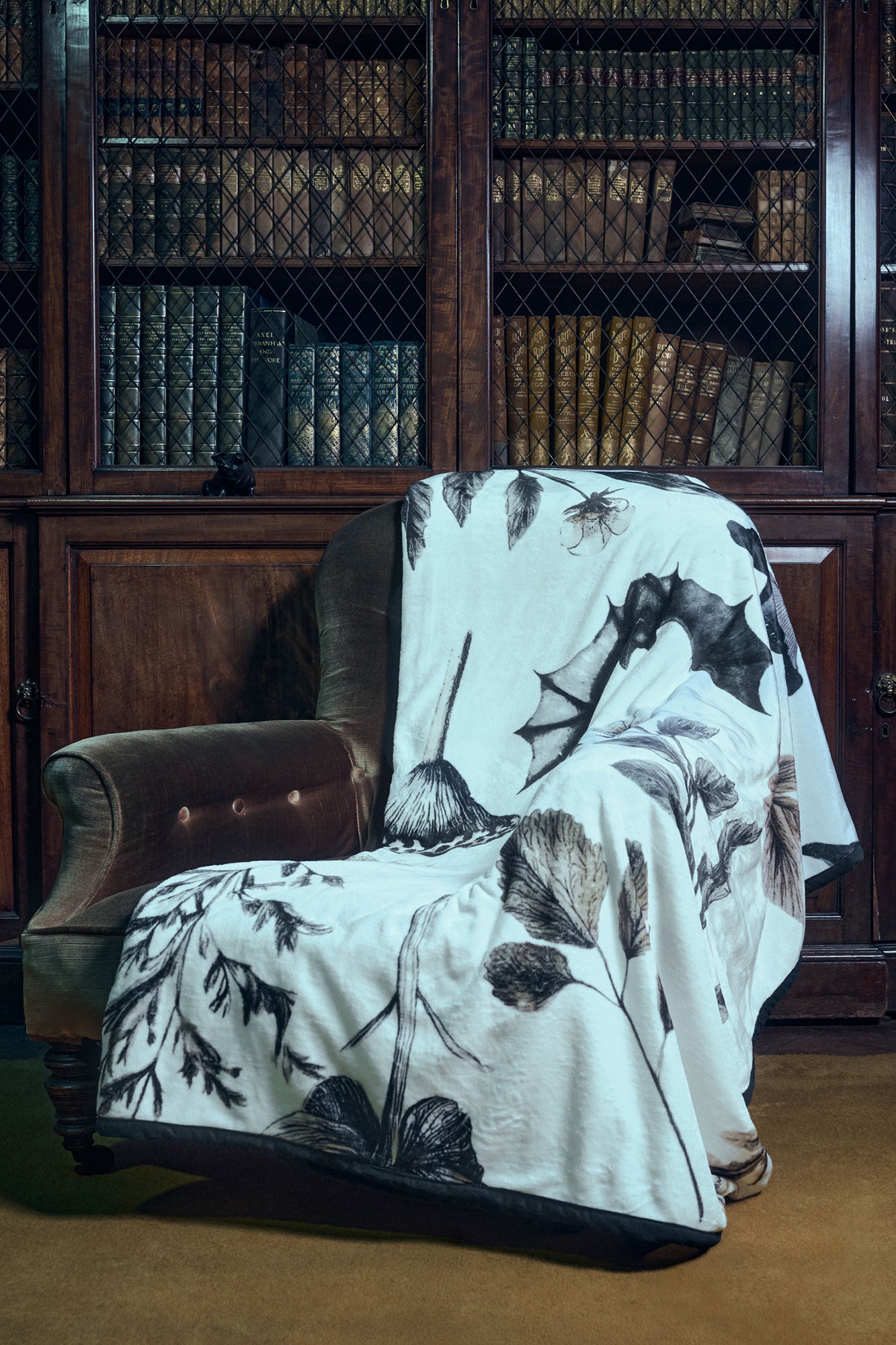 Goth Bedding & Blankets | Occult Bedding ‐ KILLSTAR