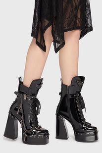 Crux Obscura Boots