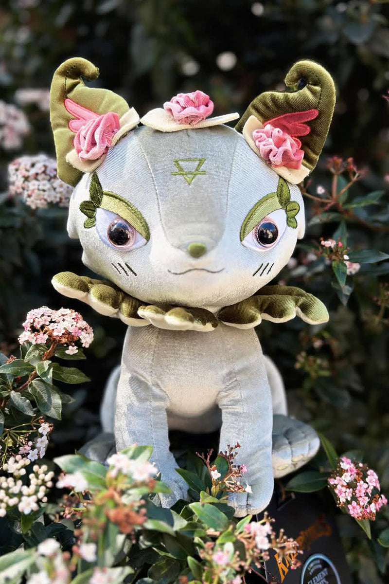 Element Cats Earth