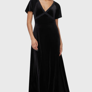 Echelia's Muse Maxi Dress