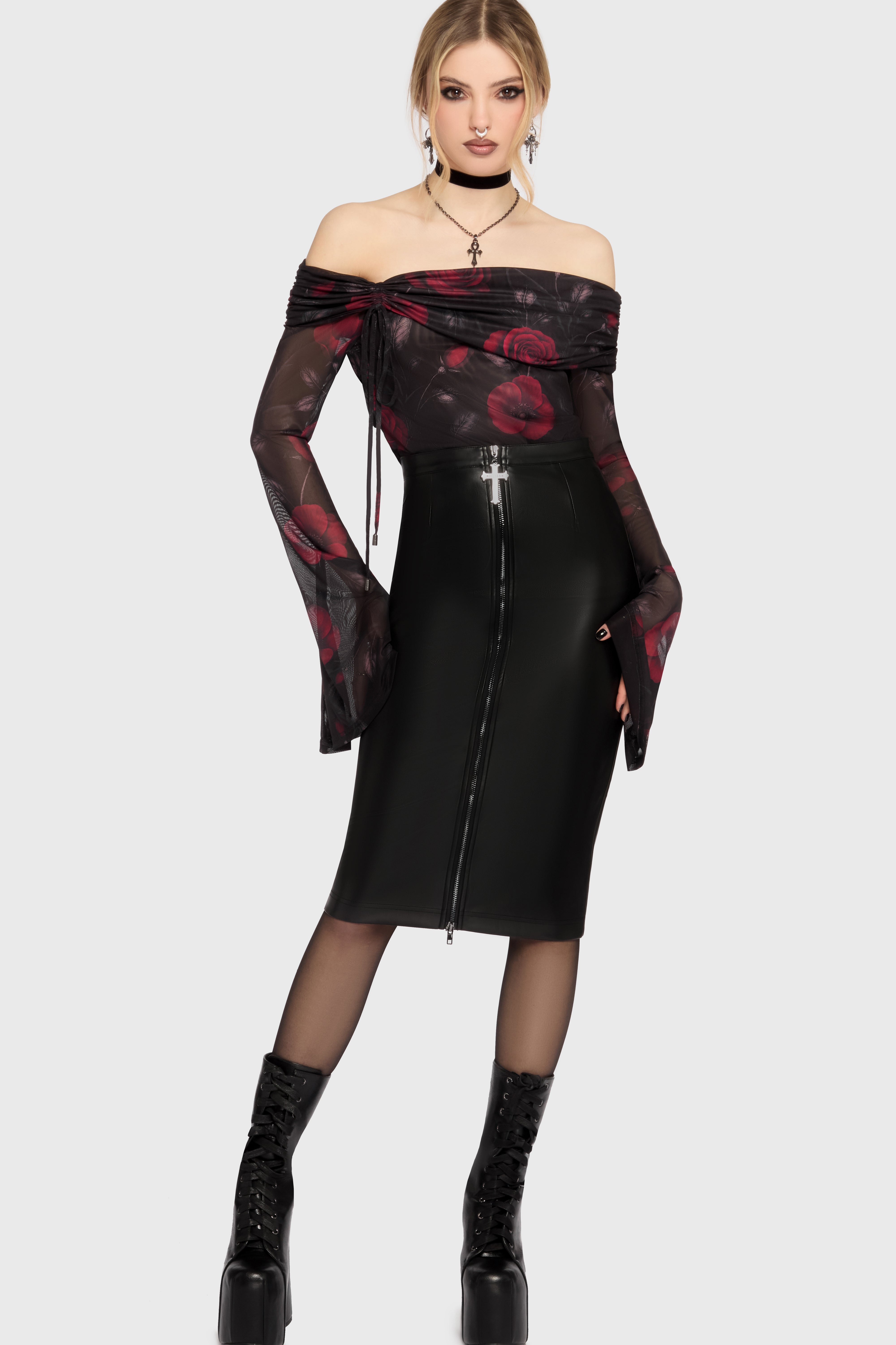 Fawnelle Off The Shoulder Top ‐ KILLSTAR