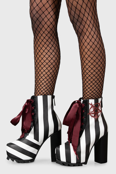 Lost Vegas Boots