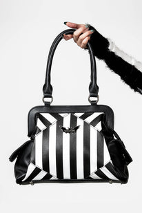 Never Trust The Living Handbag