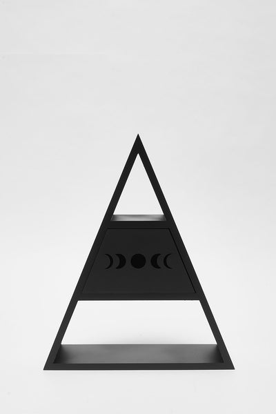 Pyramid Shelf