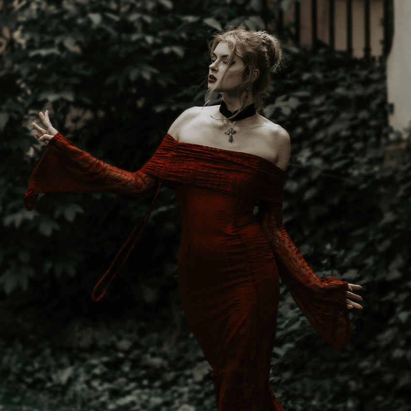 Twilight Viper Flocked Maxi Dress ‐ Killstar