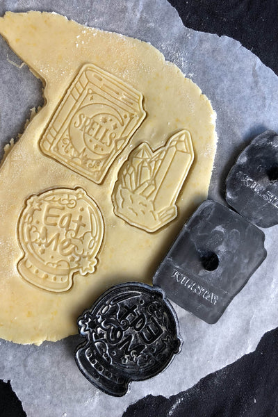 Witchy Cookie Cutters [B]